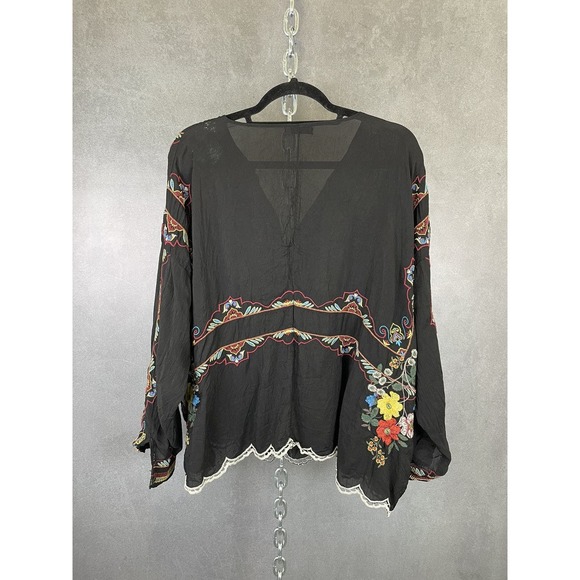 Johnny Was‎ Black Embroidered Blouse MSRP $310 Size M - Picture 8 of 11